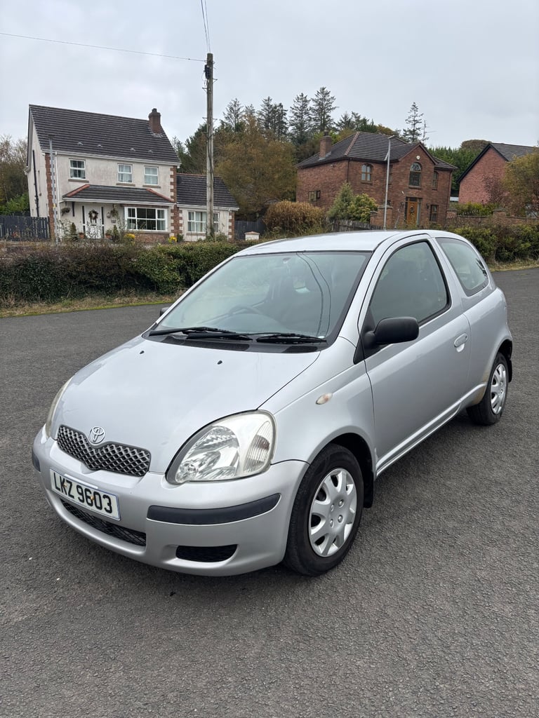 image for Toyota, YARIS, Hatchback, 2004, Manual, 1298 (cc), 3 doors