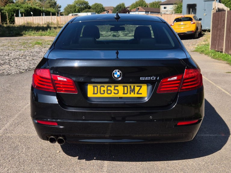 2015 BMW 5 Series 2.0 520i SE Auto Euro 6 (s/s) 4dr SALOON Petrol Automatic