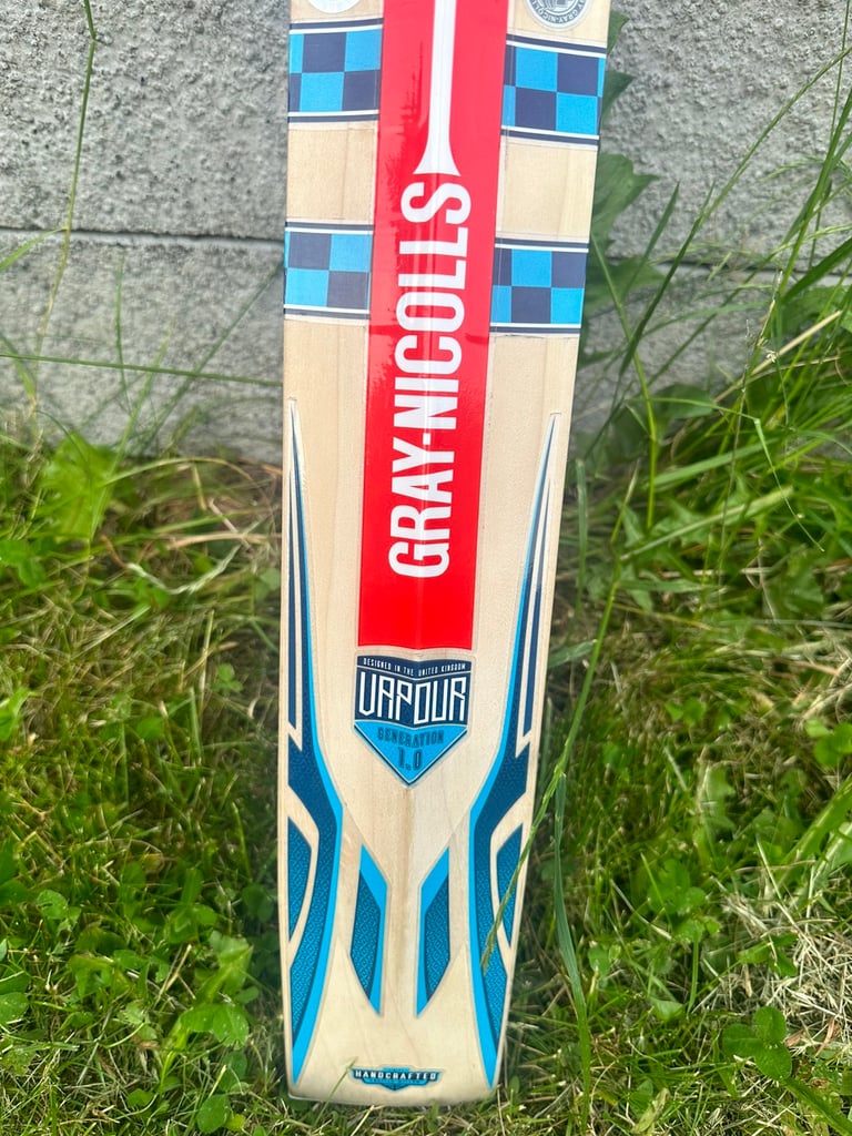 Gray Nicolls English Willow Size 2 Cricket Bat