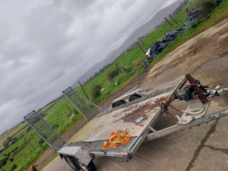 Tailer hire