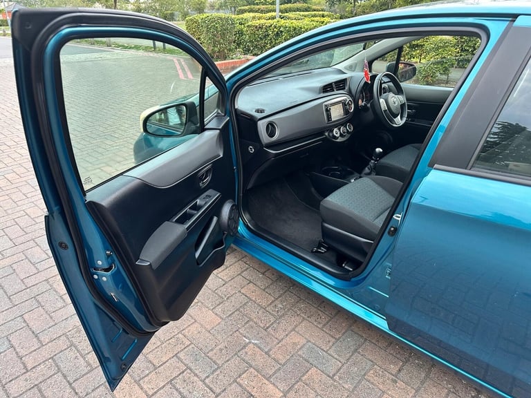 2013 Toyota Yaris 1.33 Dual VVT-i TR Euro 5 5dr HATCHBACK Petrol Manual