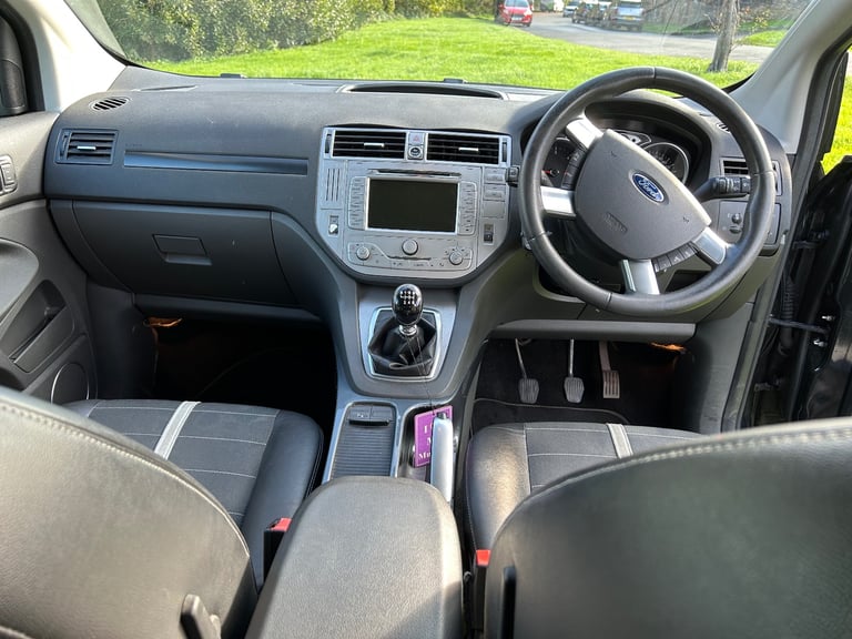 2010 Ford Kuga 2.0 TDCi Titanium NAV LEATHER HEATED
