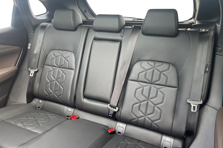 2025 Nissan Qashqai 1.3 DiG-T MH Tekna 5dr Manual Hatchback Petrol Manual