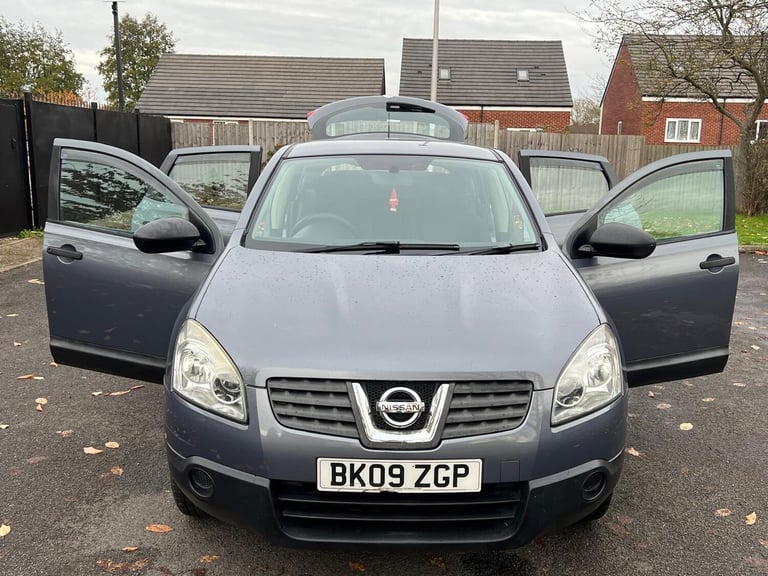 2009 Nissan Qashqai 1.5 dCi Visia 5dr HATCHBACK Diesel Manual