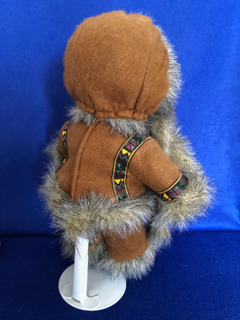 NATIVE AMERICAN DOLL WITH STAND.