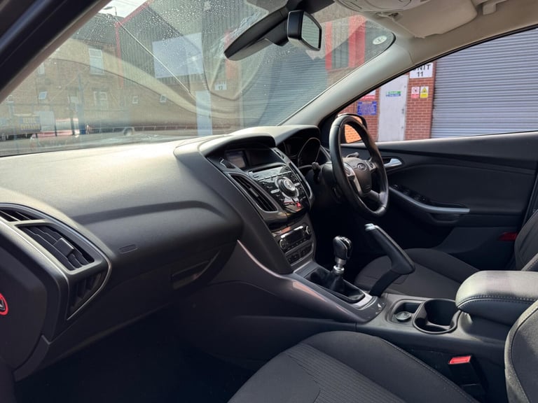 2013 Ford Focus 1.6 TDCi Titanium Euro 5 (s/s) 5dr ESTATE Diesel Manual