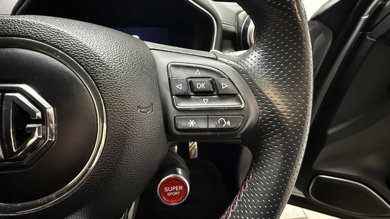 2024 MG MG HS 1.5 T-GDI Trophy 5dr DCT Hatchback Petrol Automatic