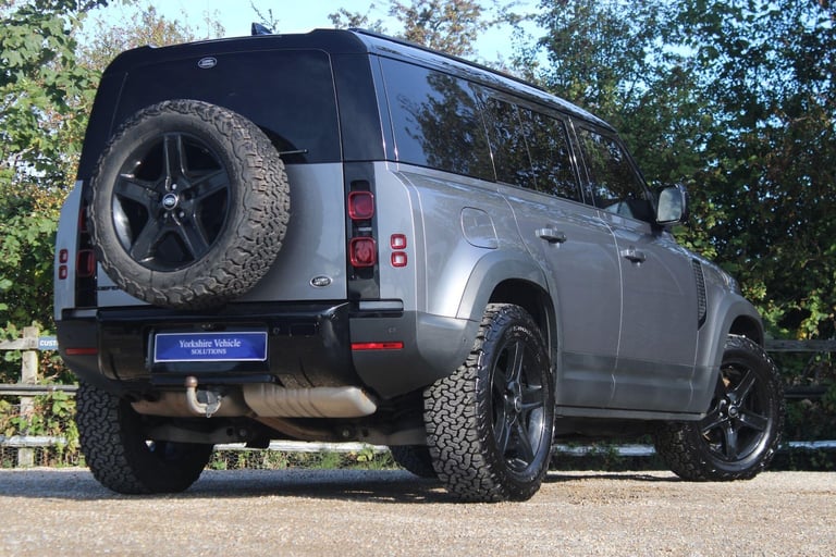 2021 Land Rover Defender 110 3.0 D250 MHEV SE Hard Top SUV Auto 4WD MWB Euro 6 (s/s) 5dr PANEL VA...