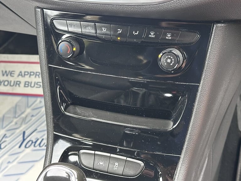 2016 Vauxhall Astra i SRi Hatchback Petrol Manual