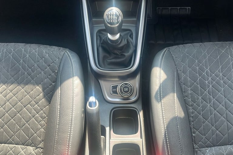  Suzuki Vitara 1.4 Boosterjet Mhev Sz5 Suv 5dr Petrol Hybrid Manual Allgrip