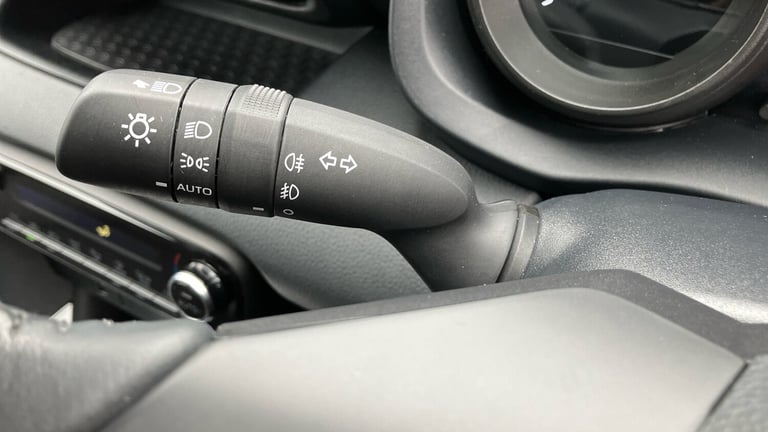 2023 Toyota Yaris 1.5 Hybrid Design 5dr CVT Hybrid Hatchback Hatchback Hybrid Automatic