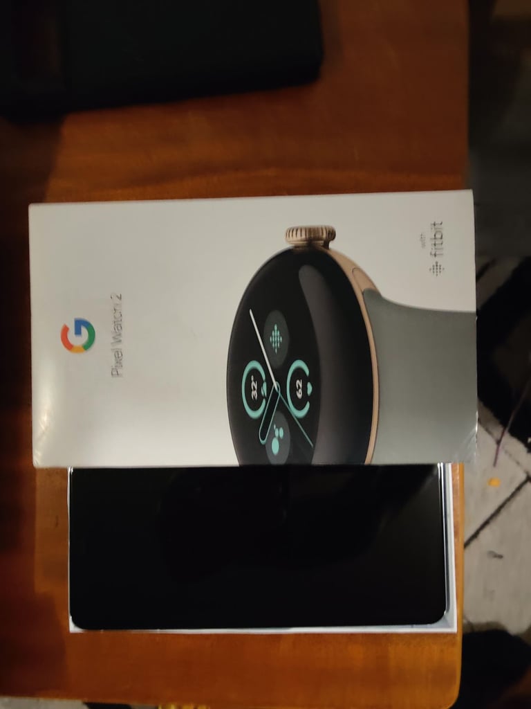 Google pixel 8 pro and pixel watch 2