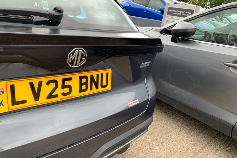 2025 MG MG4 125kW SE [Nav] EV 49kWh 5dr Auto Hatchback Electric Automatic