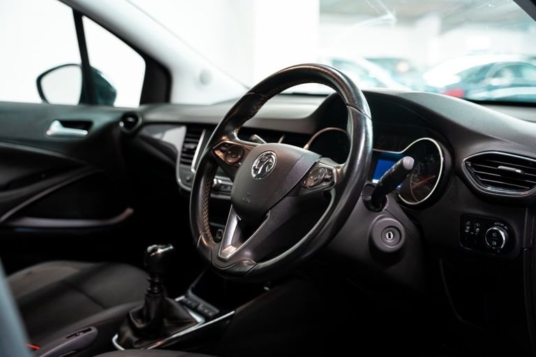 2018 Vauxhall Crossland X 1.6 Turbo D Tech Line Nav SUV 5dr Diesel Manual Euro 6 (s/s) (120 ps) D...