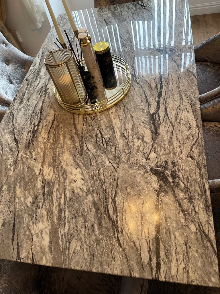 Marble Dining Table – 1 Year Old – Excellent Condition