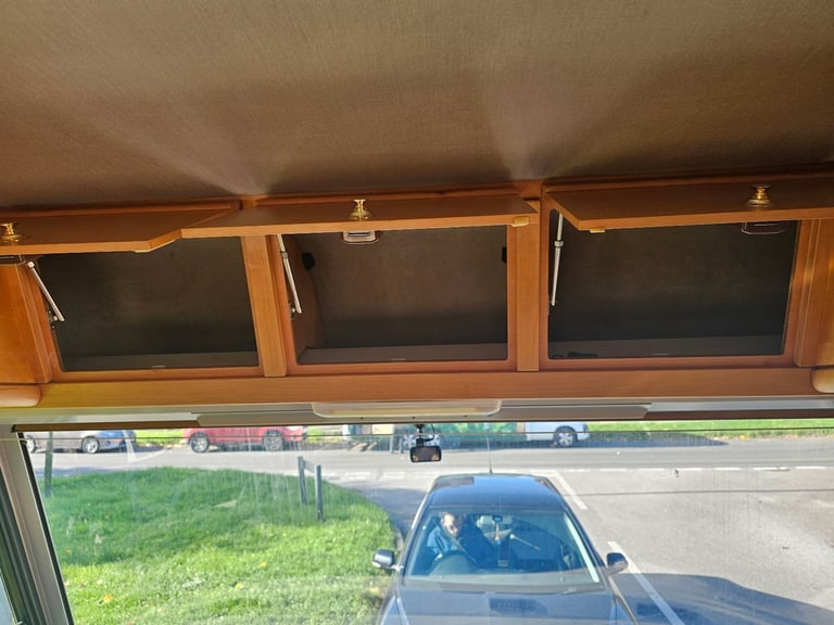 Mercedes-Benz, 1994, 2874 (cc)