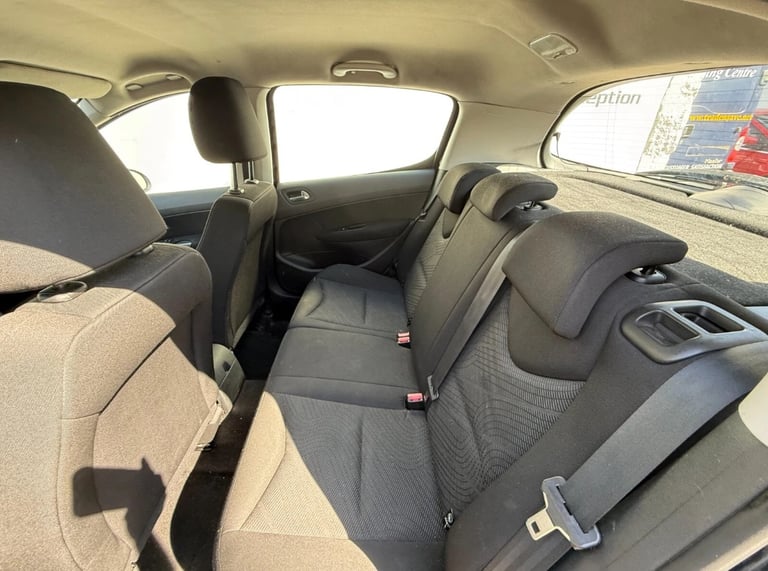 Peugeot, 308, Hatchback, 2012, Manual, 1560 (cc), 5 doors