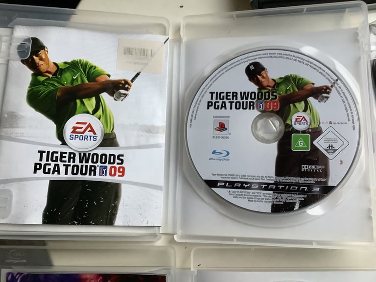 PS3 game x 4 and 1x Sega master system