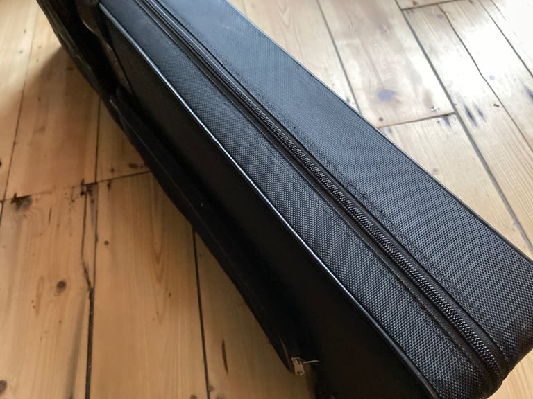 Ibanez Premium Soft Rigid Case for RG series electric guitars