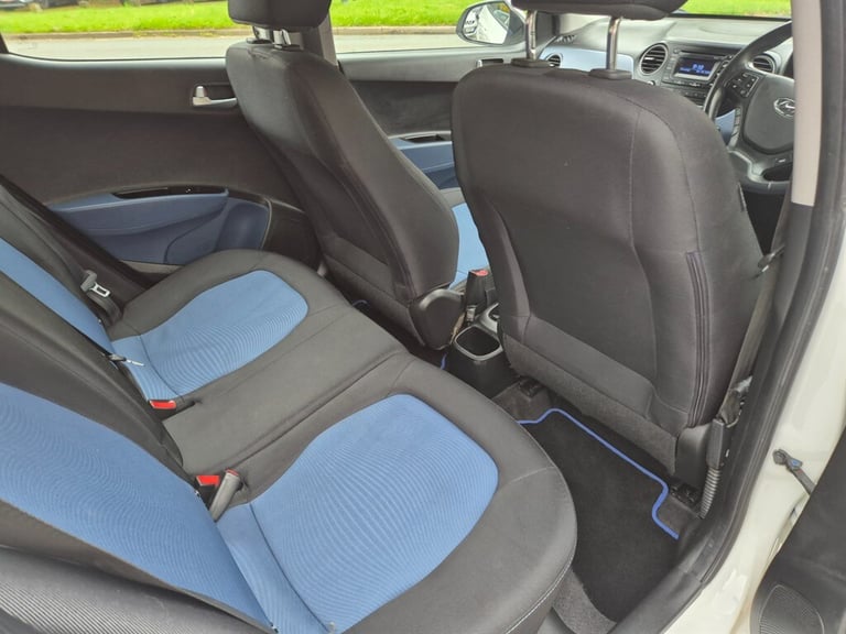2015 Hyundai i10 1.2 Premium 5dr HATCHBACK PETROL Manual