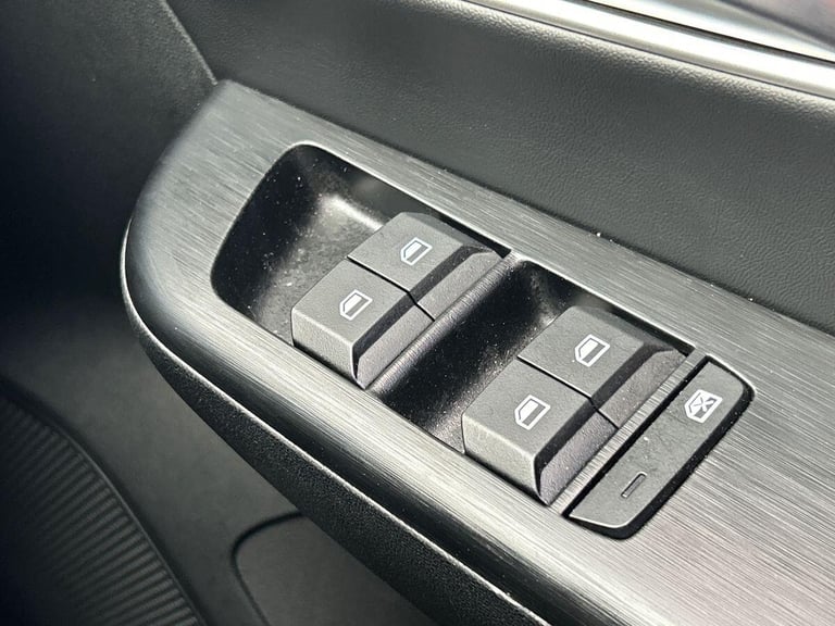 2025 MG MG ZS 1.5 Hybrid+ Trophy SUV 5dr Petrol Hybrid Auto Euro 6 (s/s) (196 ps) SUV PETROL/ELEC...