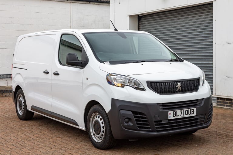2022 Peugeot Expert 1.5 BlueHDi 1000 Professional Premium Standard Panel Van 6dr Diesel Manual PA...