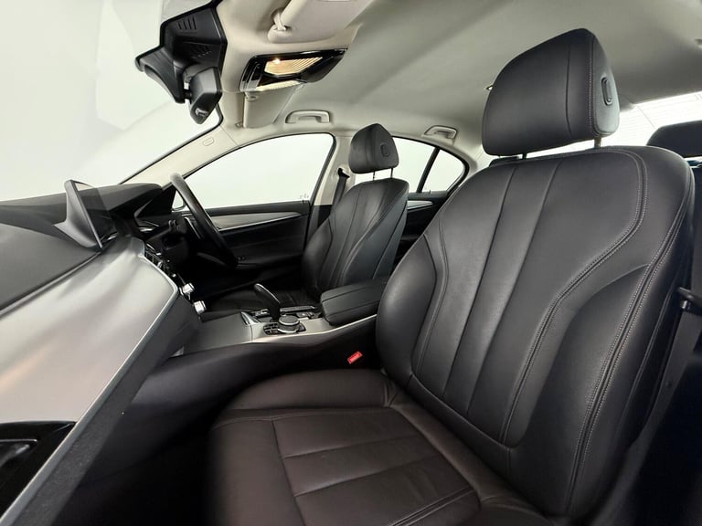 2020 BMW 5 Series 520d SE 4dr Auto SALOON DIESEL Automatic