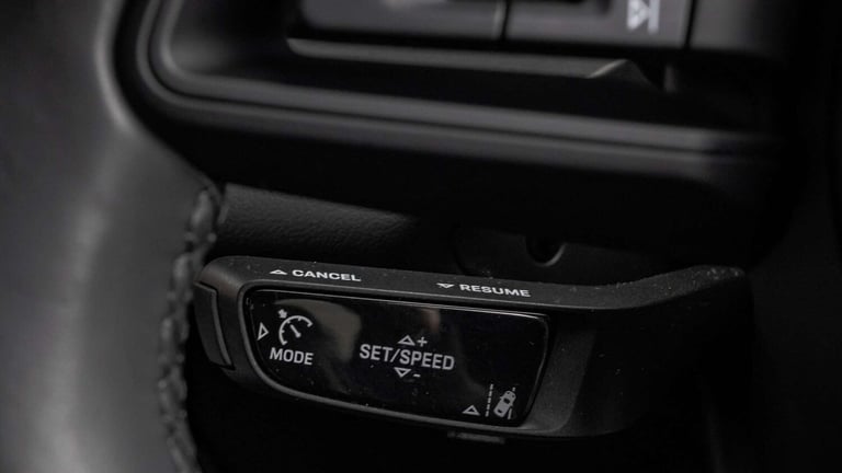  Porsche Macan 4 Electric SUV Electric Automatic