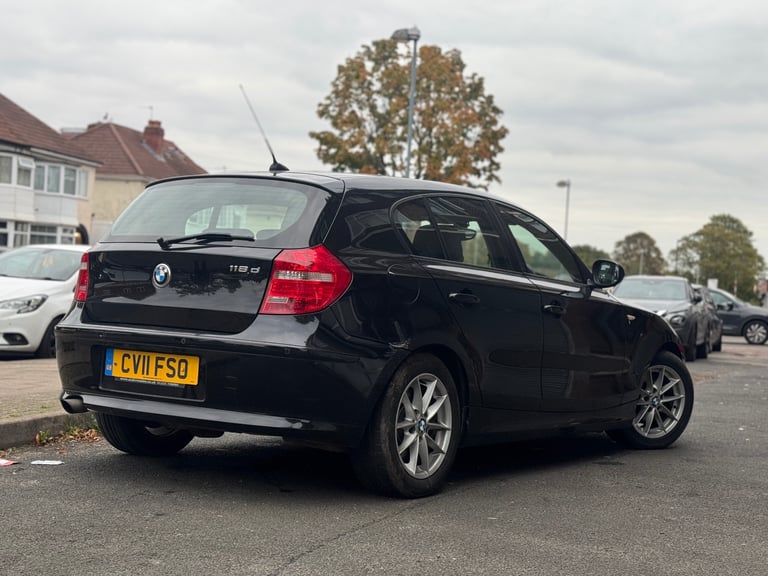 BMW, 1 SERIES, Hatchback, 2011, Manual, 1995 (cc),5 doors - Image 3
