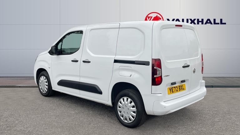 2022 Vauxhall Combo 2300 1.5 Turbo D 100ps H1 Sportive Van PANEL VAN DIESEL Manual