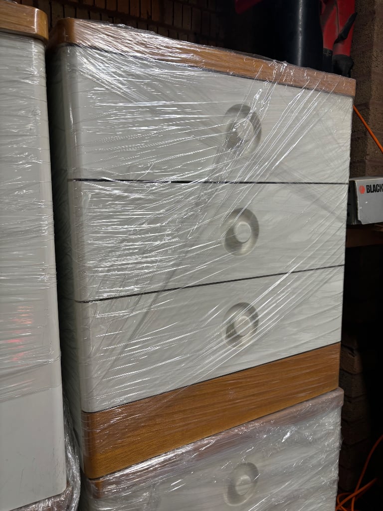 1970s retro Bedroom Drawer Set with mirror