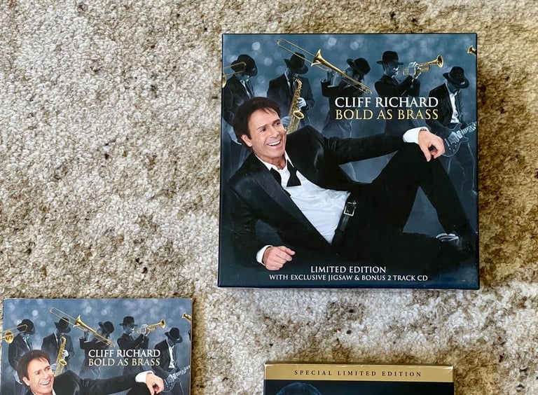 Cliff Richard Concerts 7 DVD Gift Set *Postage Available* Christmas Present for Mums