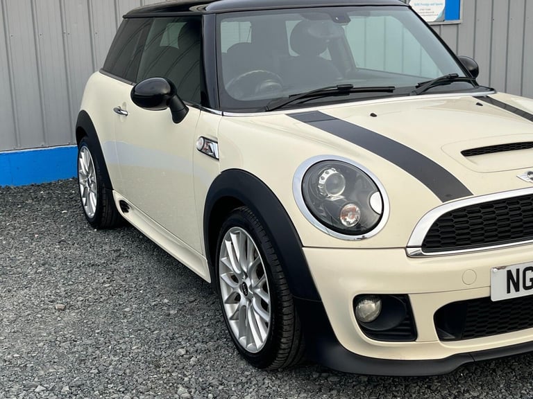 2013 MINI Hatch COOPER S JCW PACK HATCHBACK Petrol Manual