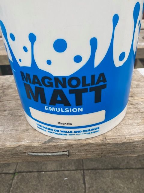 2 x 5 LITRES CROWN MAGNOLIA MATT EMULSION PAINT   only £15 