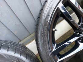 BMW 18" Gloss black wheels 