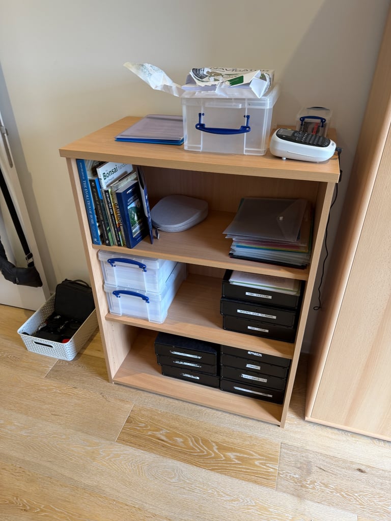 FREE DELIVERY BIRCH STORAGE BOOKCASE GREAT CONDITION