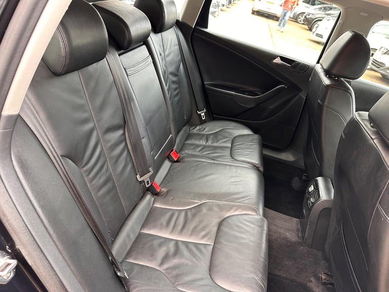 VOLKSWAGEN PASSAT 2.0 TDI Highline Plus 2010