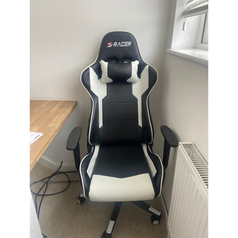Gaming/desk chair 