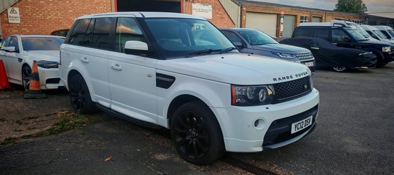 2012 Land Rover Range Rover Sport 3.0 SDV6 Autobiography Sport 5dr Auto ESTATE Diesel Automatic