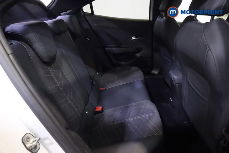 2023 Vauxhall Mokka 100kW Ultimate 50kWh 5dr Auto SUV Electric Automatic
