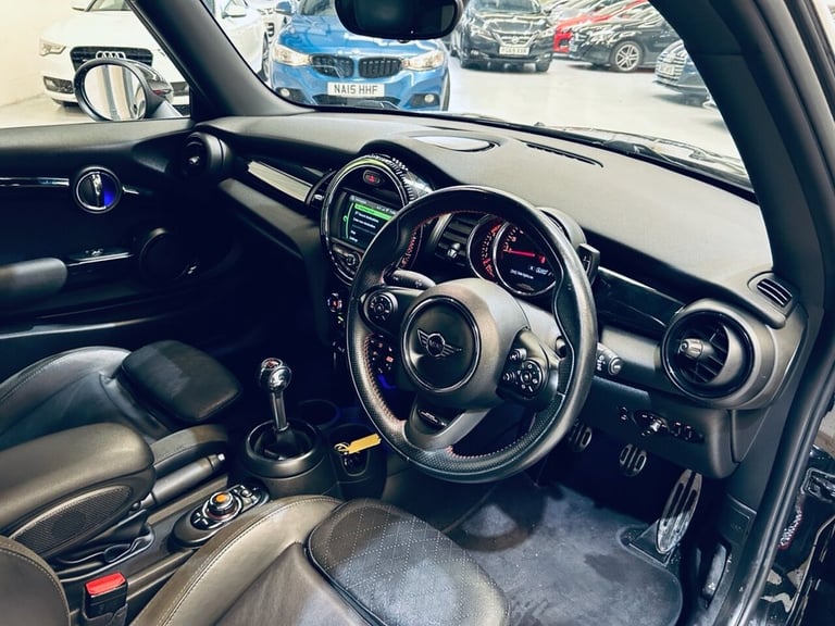 MINI HATCH 2.0 JOHN COOPER WORKS F56 JCW HATCHBACK PETROL MANUAL BLACK 2018