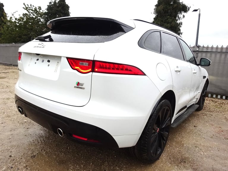 2017 67 REG JAGUAR F-PACE V6 S AWD 3.0 DIESEL AUTO DAMAGED REPAIRABLE SALVAGE