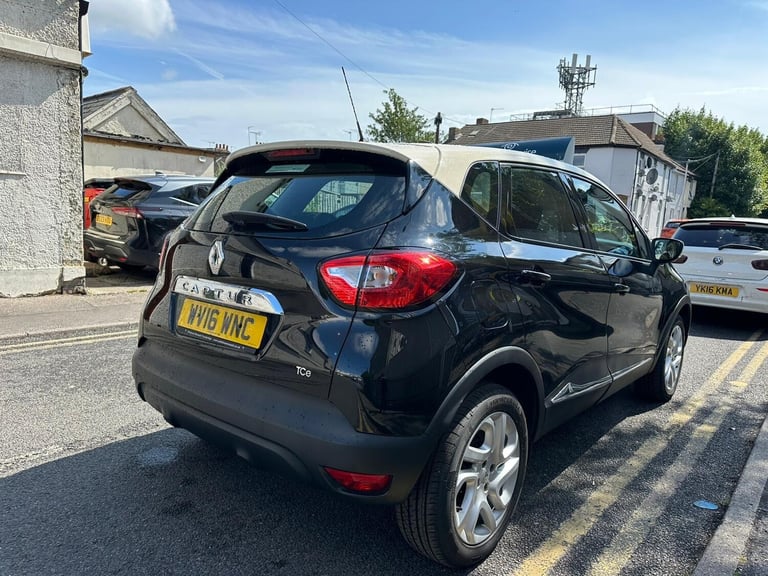 2016 Renault Captur 0.9 TCe ENERGY Dynamique Nav Euro 6 (s/s) 5dr HATCHBACK Petrol Manual