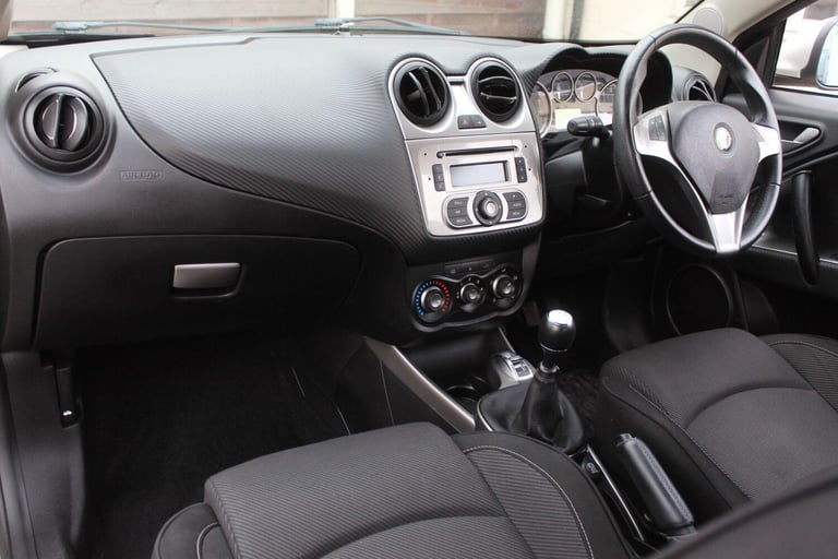 2009 Alfa Romeo MiTo 1.4 TB Lusso Euro 4 3dr HATCHBACK Petrol Manual