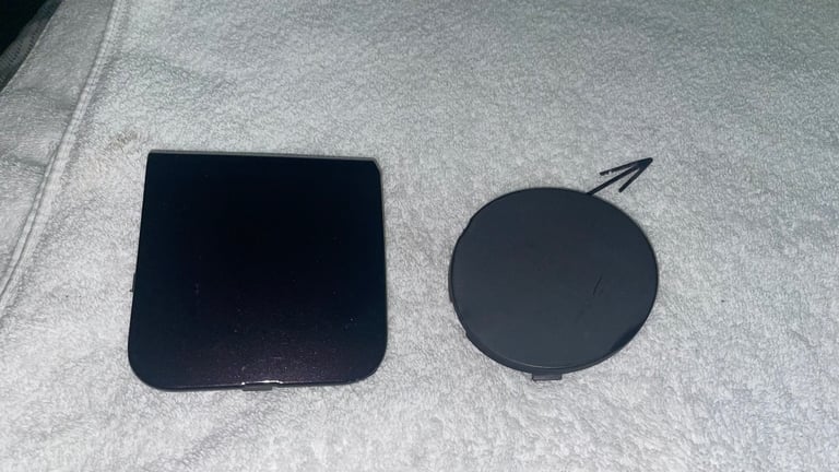 front & rear bumper tow hook cover for a Nissan Qashqai J10 - 622A0 BR00A