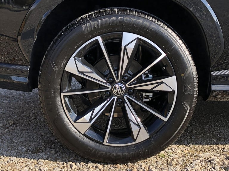 2025 MG MG HS 1.5 Hybrid+ Trophy Auto Euro 6 (s/s) 5dr ESTATE Petrol/Electric Hybrid Automatic