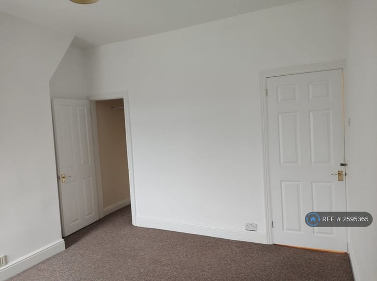 2 bedroom house in London Road, Stoke-On-Trent, ST4 (2 bed) (#2595365)