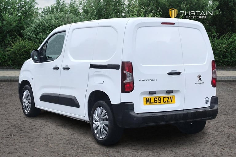  Peugeot Partner 1.5 Bluehdi 1000 Professional Standard Panel Van 5dr Diesel