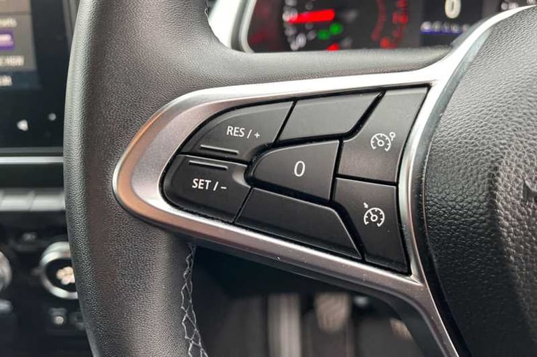 2020 Renault Captur 1.0 TCE 100 ICONIC 5DR Hatchback Petrol Manual