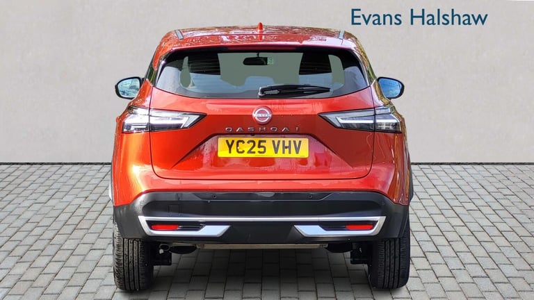 2025 Nissan Qashqai 1.3 DiG-T MH Acenta Premium 5dr HATCHBACK PETROL Manual